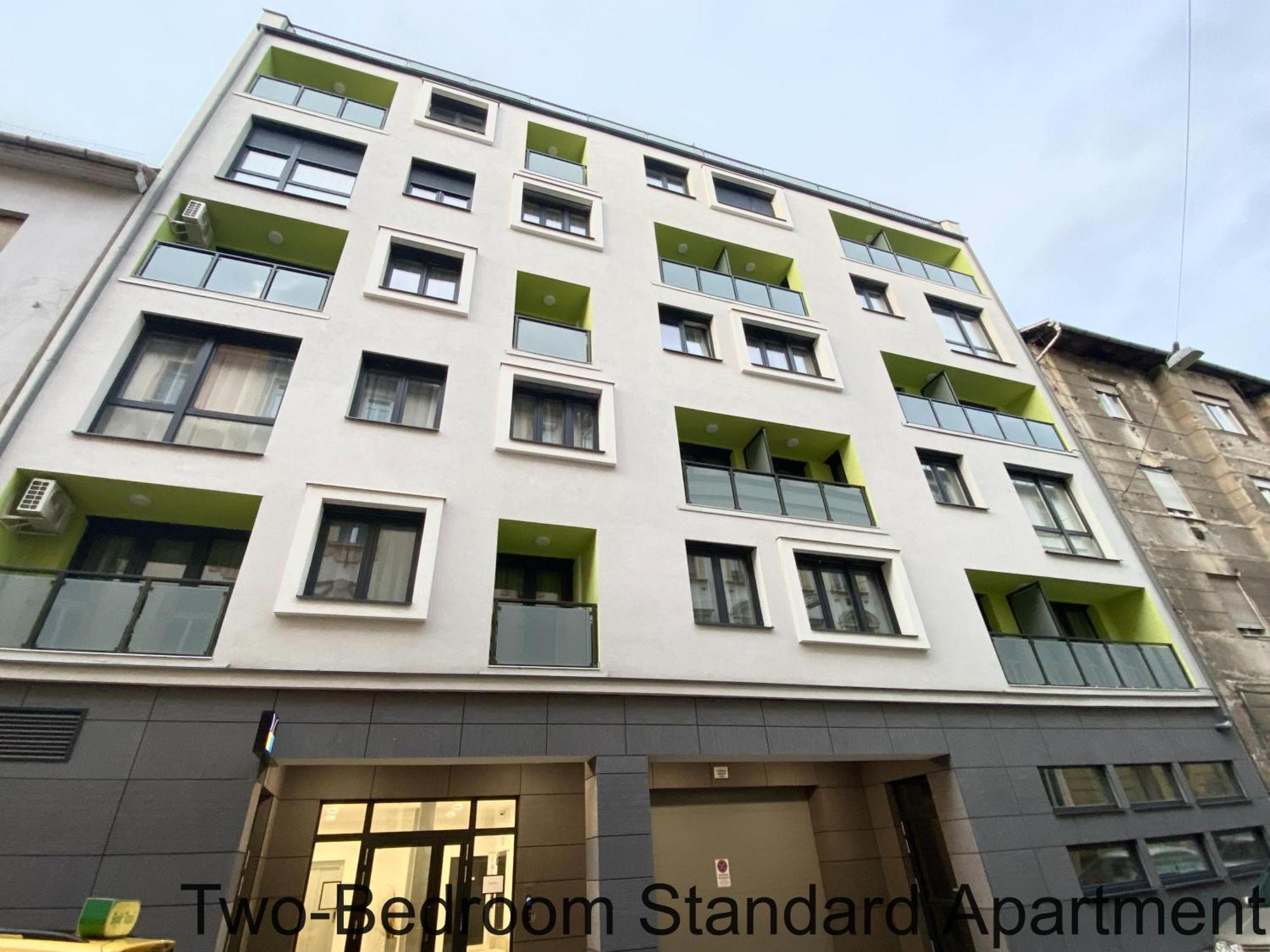Sunlit Heaven 2-bdr * Budapest