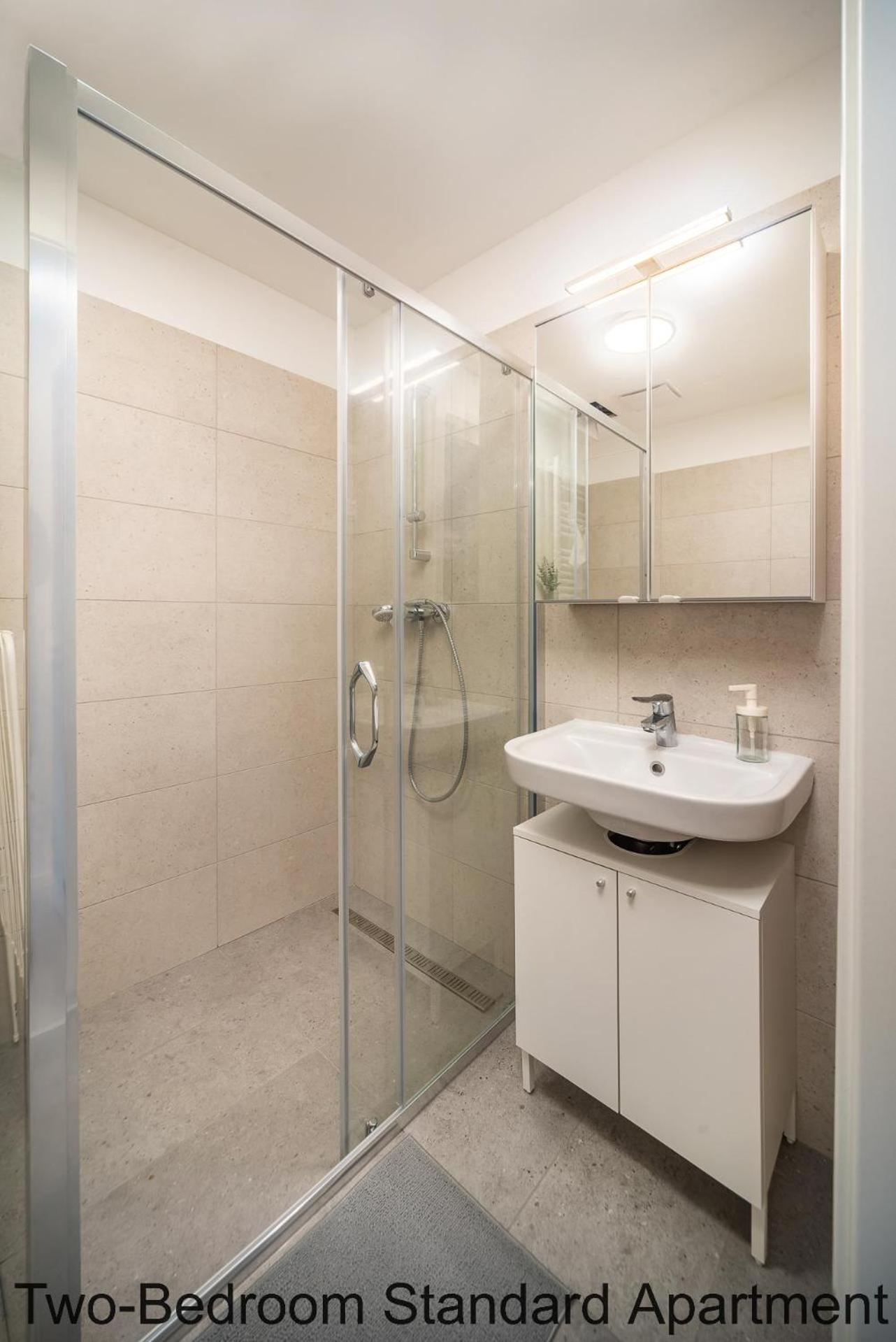 Apartment Sunlit Heaven 2-bdr *